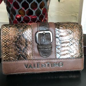 Valentino wallet